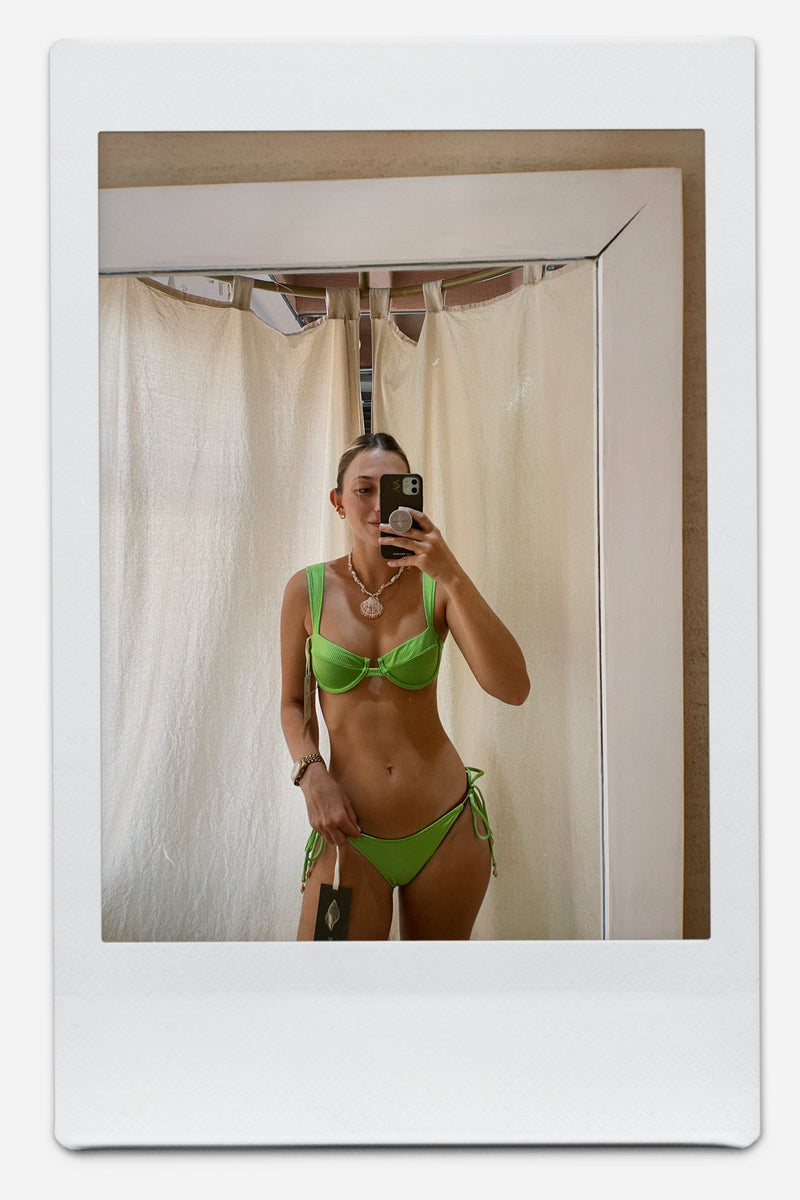 BIKINI VERA CANDY TEXTURA BRILLANTE VERDE